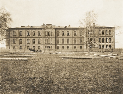 4 Спасо-Евфросиниевское епархиальное училище. Полоцк, 1910 год